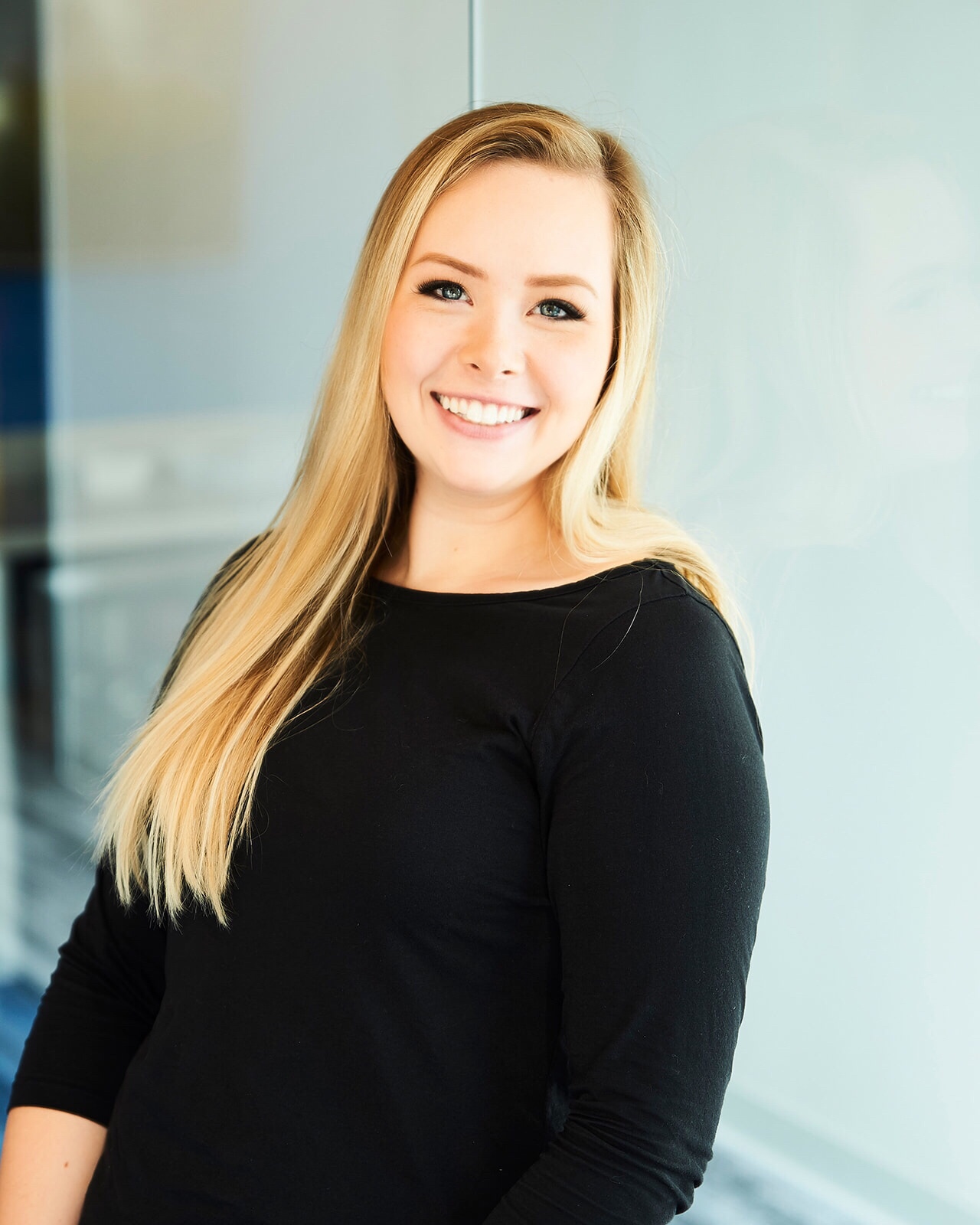 alt="Lauren Dodrill Marketing Assistant at Counterpart"/>